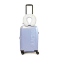 Pack Maleta Cabina 10kg DKNY Beveled celeste + Almohada de Viaje Memory Foam
