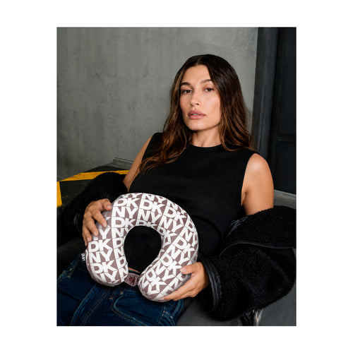 Almohada de Viaje Memory Foam DONNA KARAN café